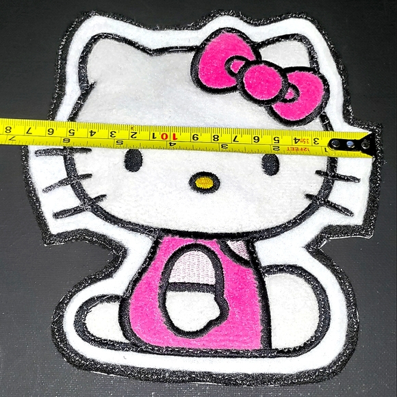 NEW 1 Hello Kitty Patch/Emblem/Appliqué 6.5"x7.5" Embroidery RARE Iron-On/Sew-On - Picture 2 of 4